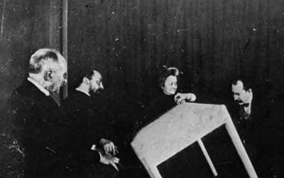 Séance: Un círculo para probar la vida después de la muerte, físicamente.